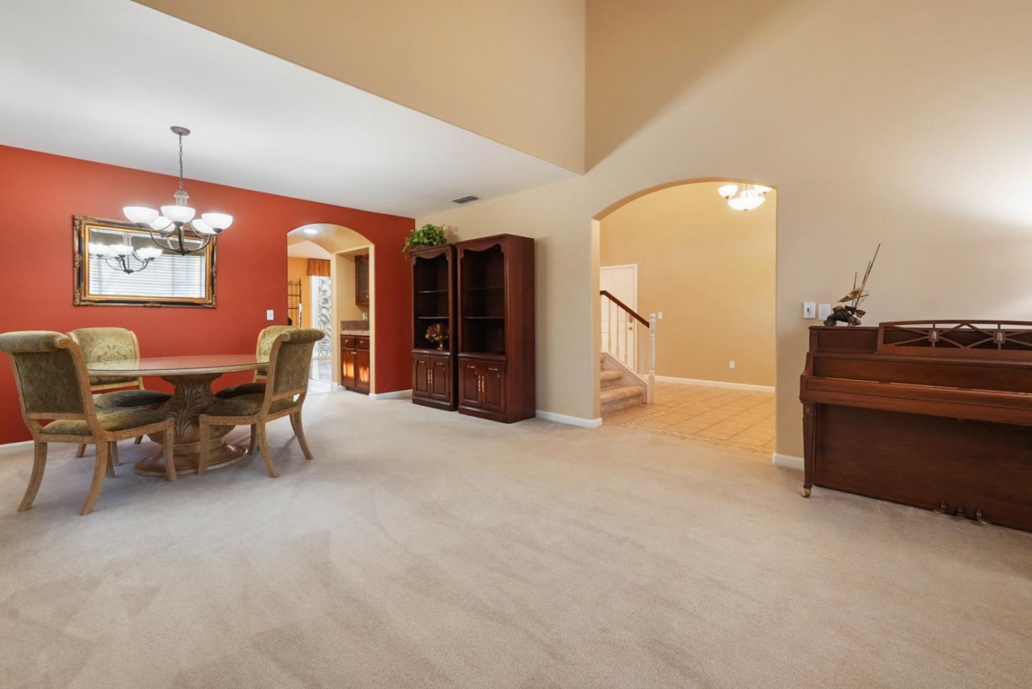 Detail Gallery Image 28 of 44 For 1524 Rose Garden Ct, Modesto,  CA 95356 - 4 Beds | 2/1 Baths