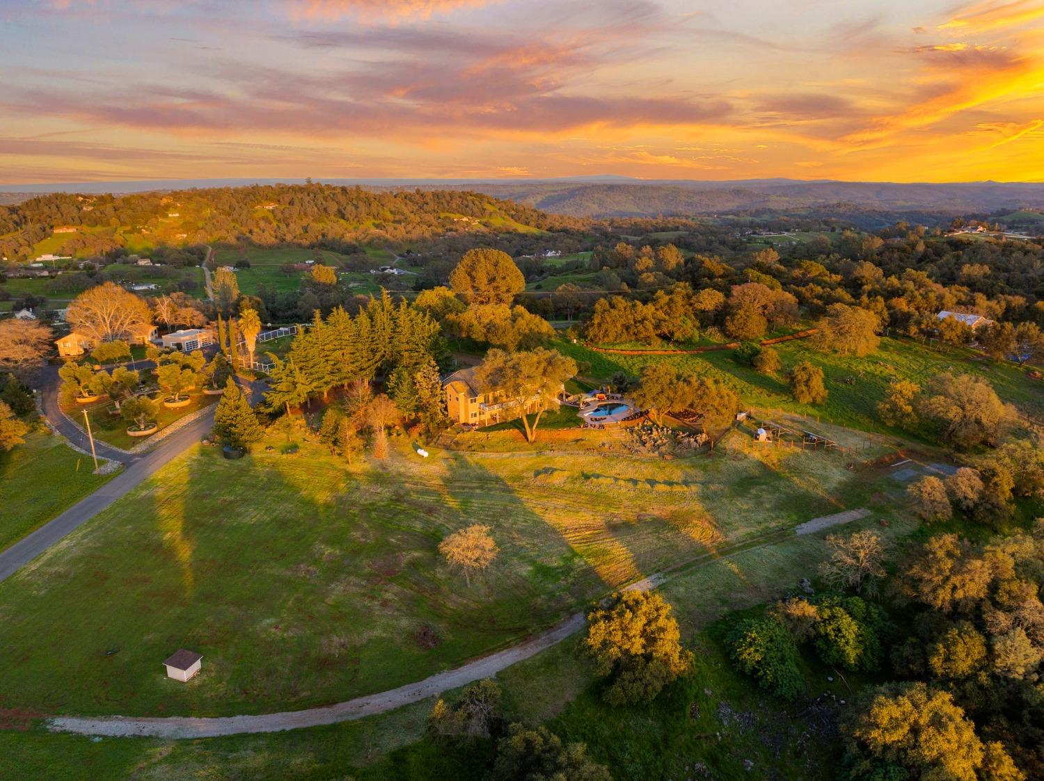 Detail Gallery Image 87 of 97 For 5856 Fernwood Dr, Shingle Springs,  CA 95682 - 5 Beds | 4 Baths