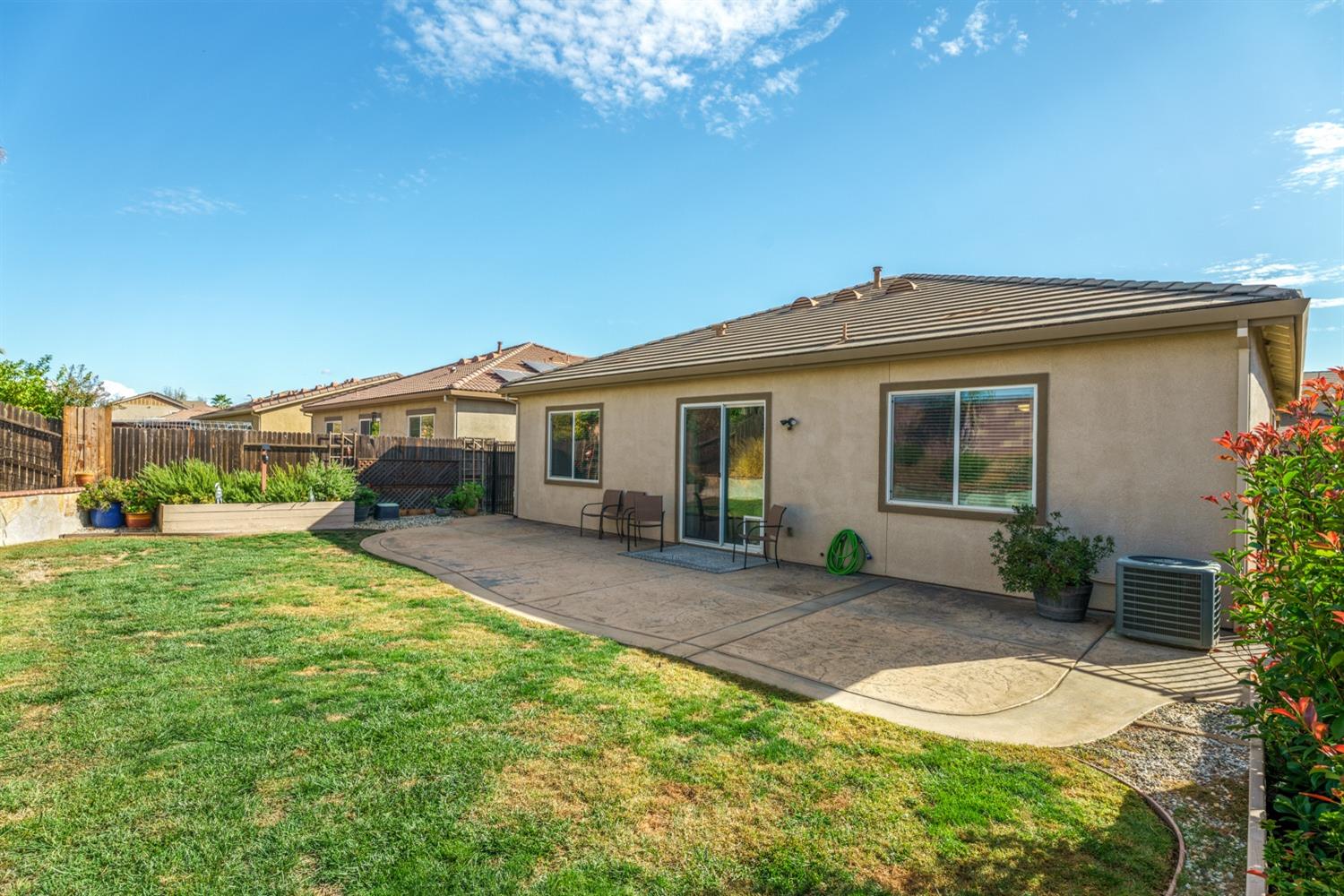 Detail Gallery Image 30 of 35 For 12285 Edyth Lake Way, Rancho Cordova,  CA 95742 - 3 Beds | 2 Baths