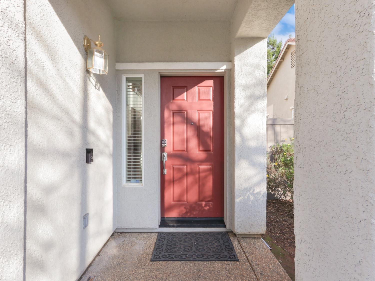 Detail Gallery Image 3 of 49 For 11849 Loisdale Way, Rancho Cordova,  CA 95742 - 4 Beds | 3 Baths