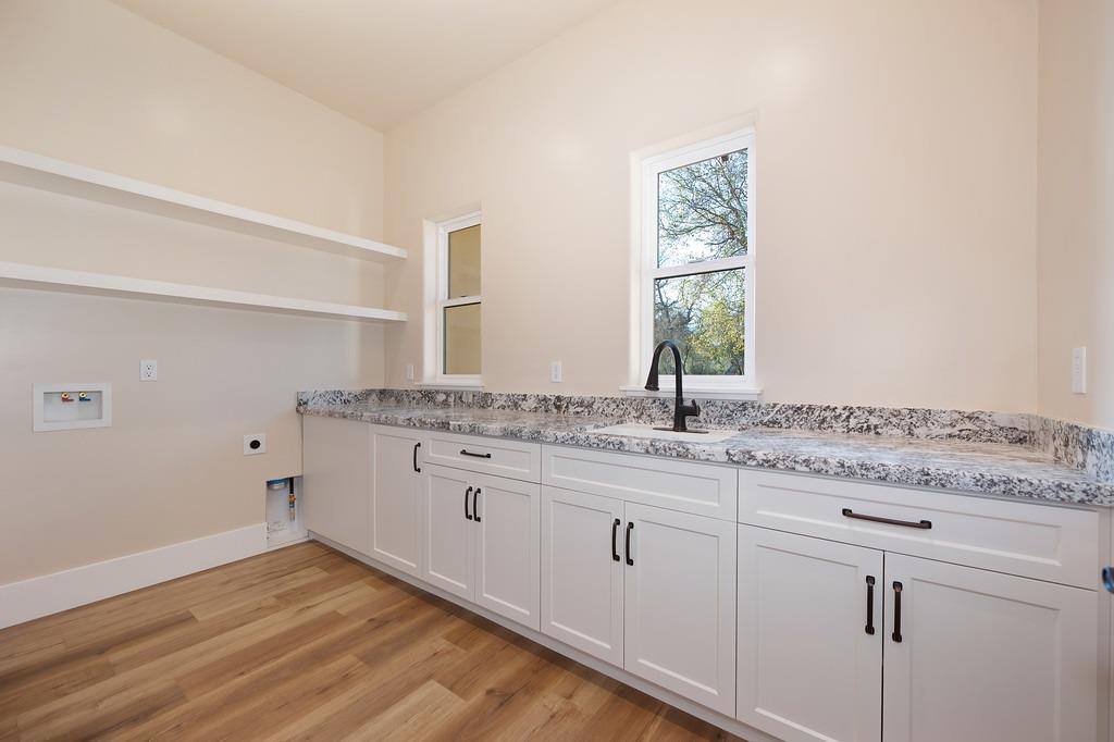 Detail Gallery Image 18 of 34 For 8109 Bridger Ln, Shingle Springs,  CA 95682 - 4 Beds | 4 Baths