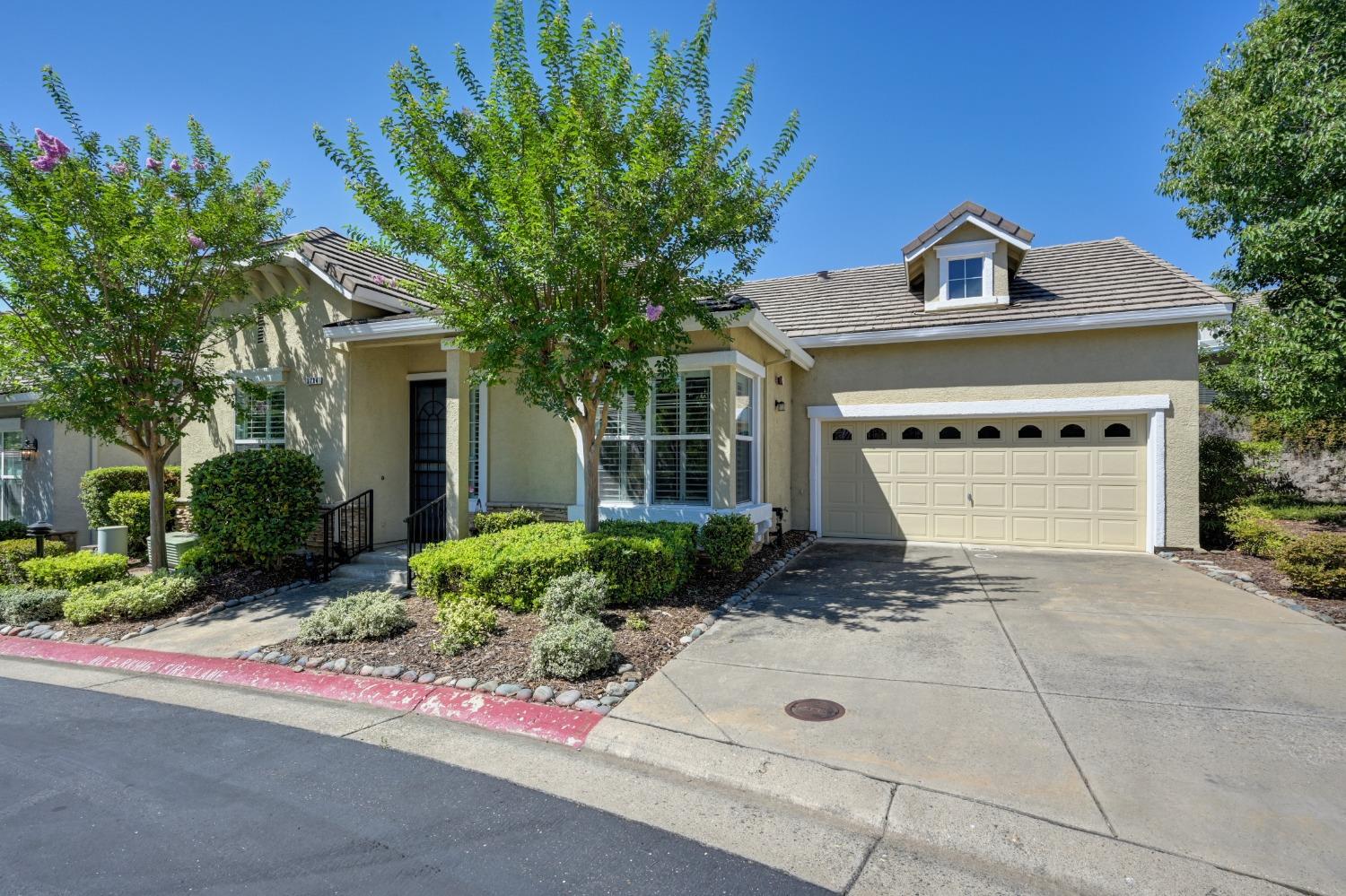 Detail Gallery Image 1 of 23 For 3784 Park Dr, El Dorado Hills,  CA 95762 - 2 Beds | 2 Baths