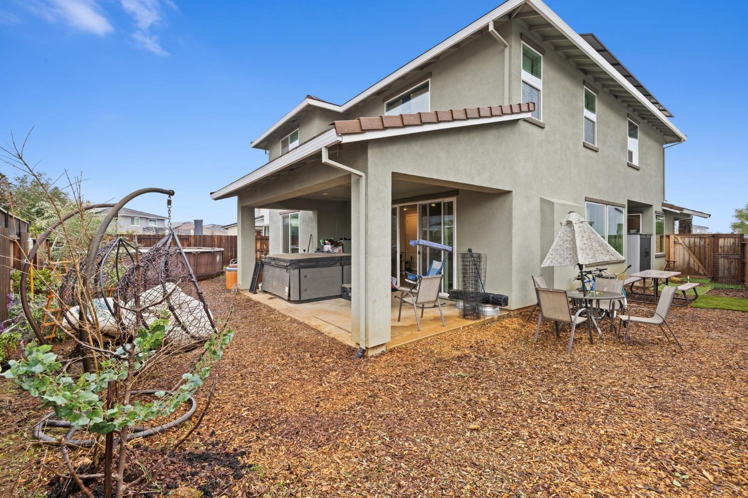 Detail Gallery Image 29 of 33 For 11913 Montron, Rancho Cordova,  CA 95742 - 5 Beds | 3/1 Baths