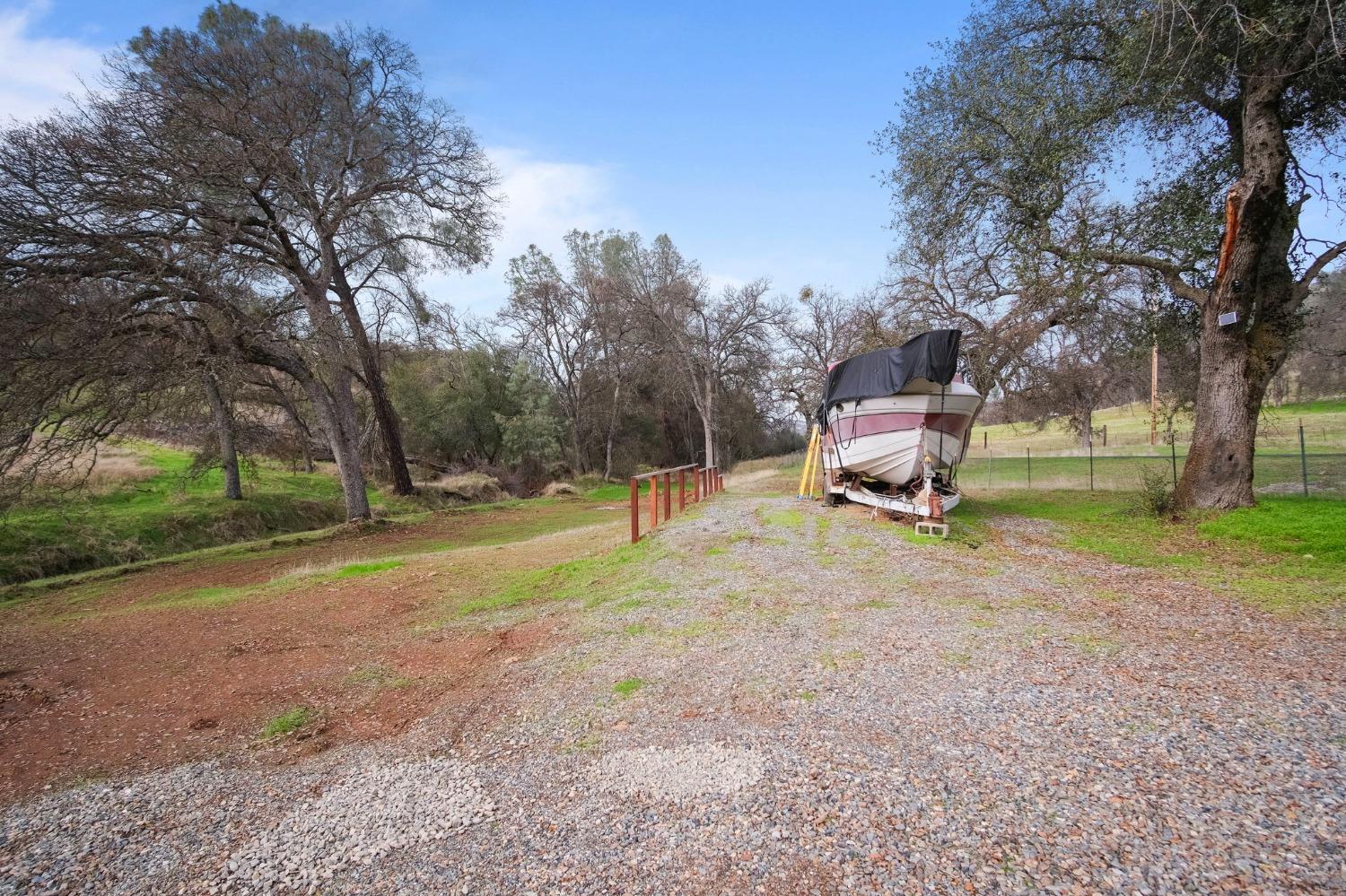 Detail Gallery Image 13 of 36 For 2742 Merced Falls Rd, La Grange,  CA 95329 - 2 Beds | 2 Baths