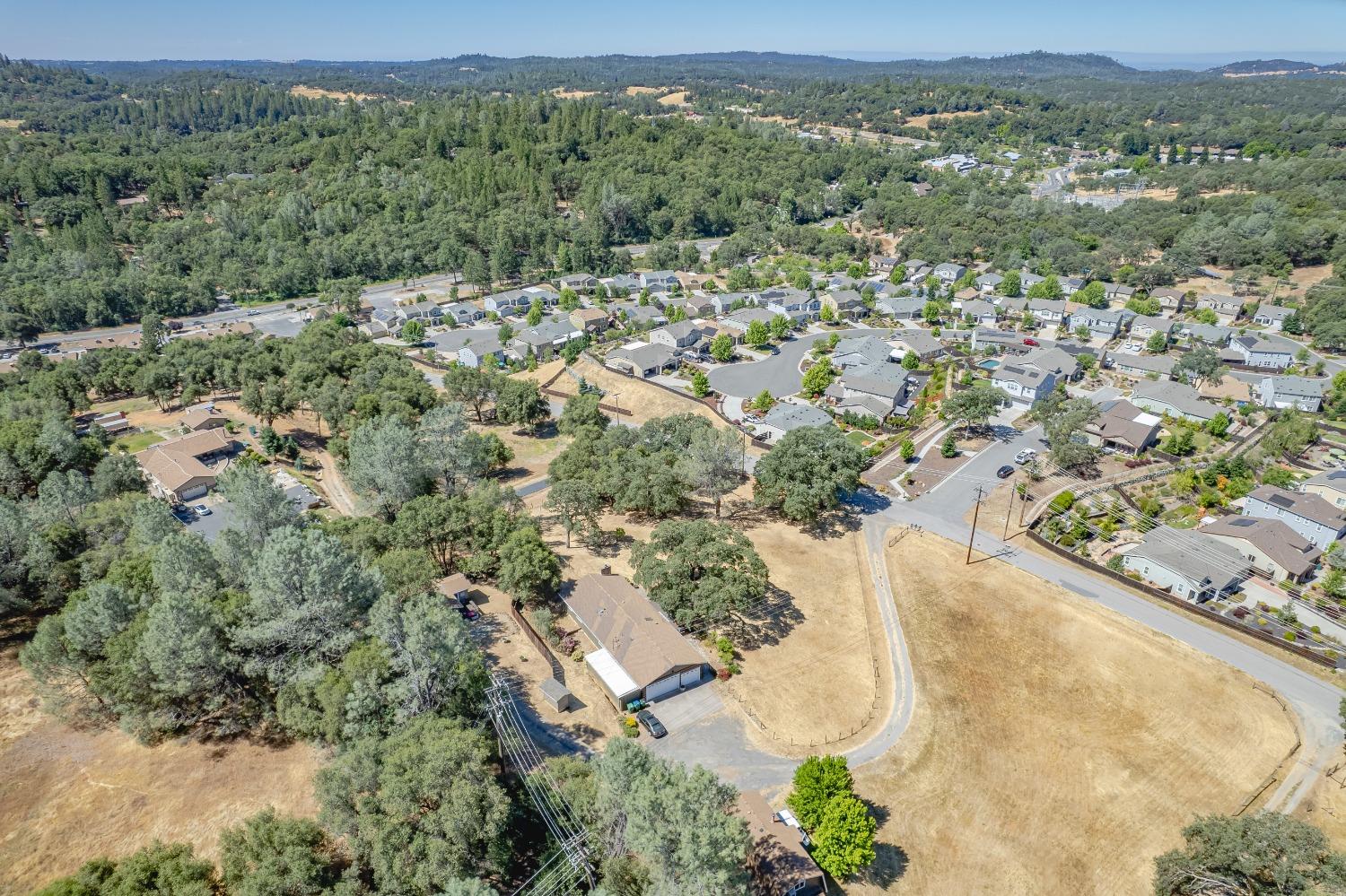 Detail Gallery Image 58 of 67 For 21495 Armstrong Rd, Grass Valley,  CA 95949 - 3 Beds | 2 Baths