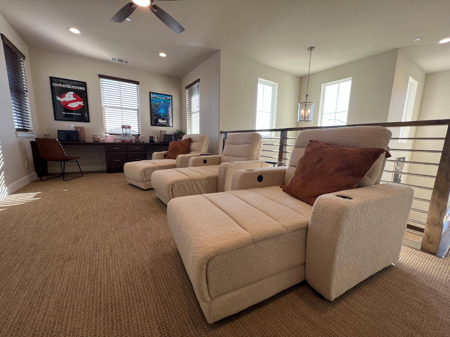 Detail Gallery Image 11 of 18 For 1310 Veteran St, Manteca,  CA 95337 - 4 Beds | 2/1 Baths