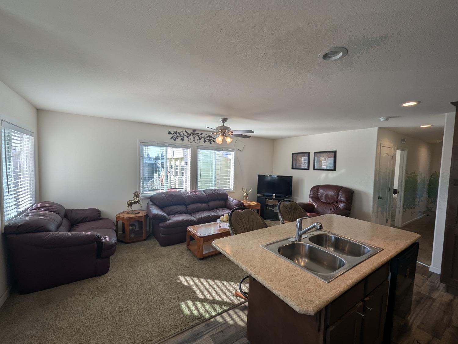 Detail Gallery Image 11 of 21 For 66 Pineacre Ln, Rancho Cordova,  CA 95670 - 2 Beds | 2 Baths