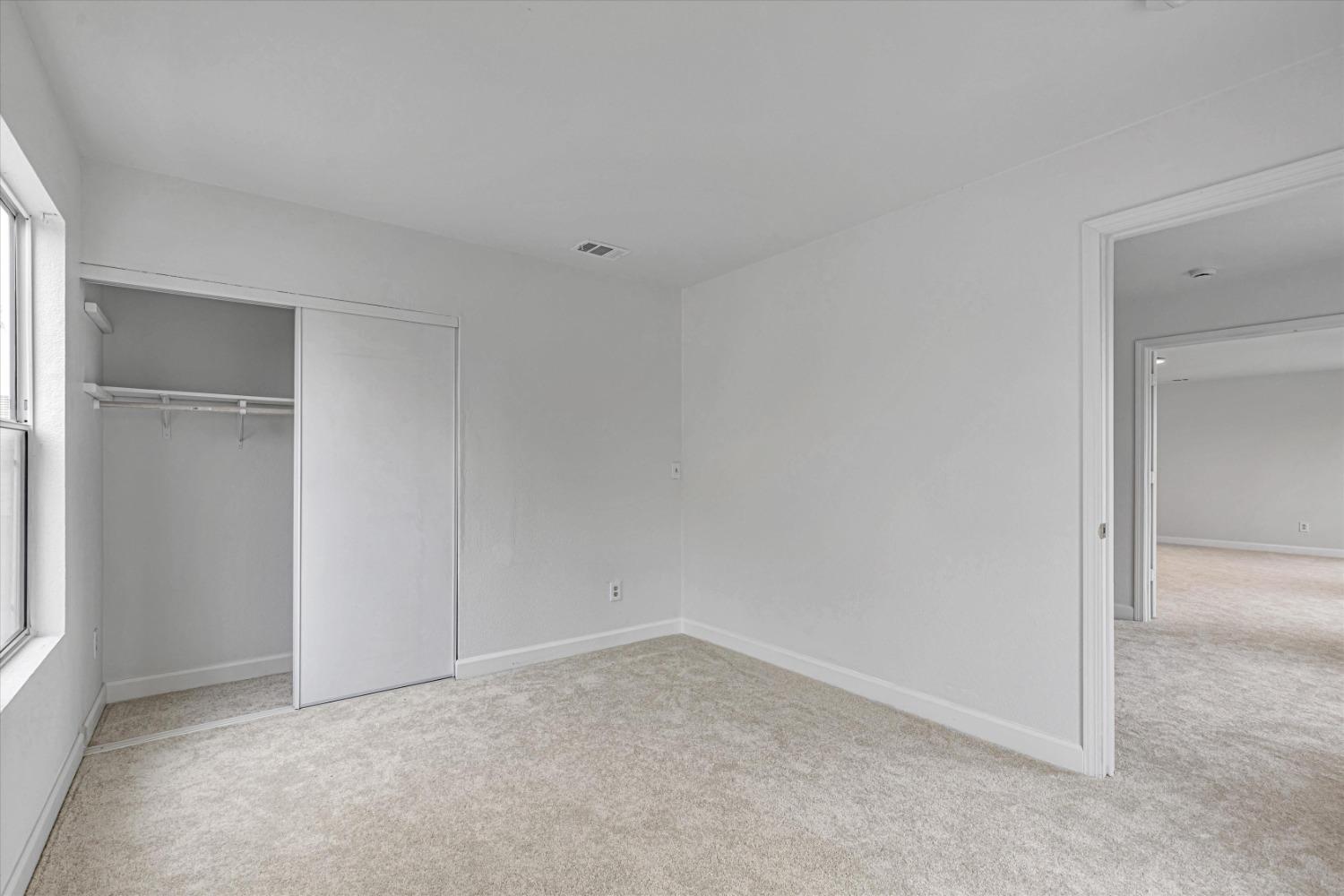 Detail Gallery Image 21 of 38 For 1027 Boardwalk Dr, Stockton,  CA 95206 - 4 Beds | 2/1 Baths