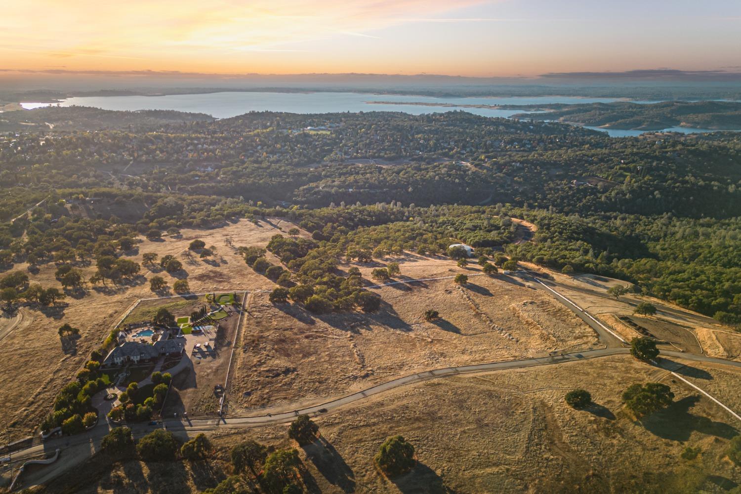 Detail Gallery Image 2 of 9 For 2027 via Veritas, El Dorado Hills,  CA 95762 - – Beds | – Baths