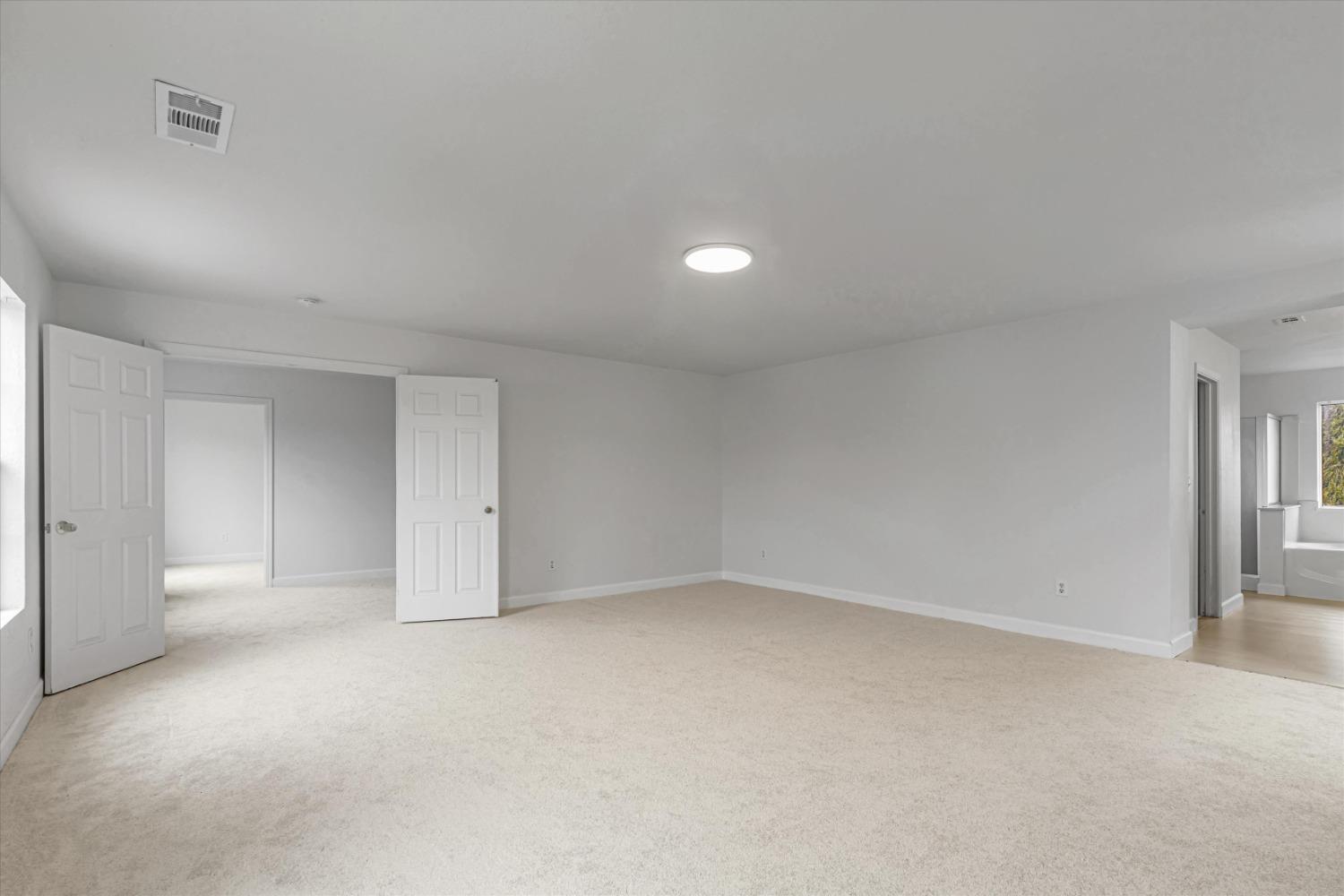 Detail Gallery Image 17 of 38 For 1027 Boardwalk Dr, Stockton,  CA 95206 - 4 Beds | 2/1 Baths