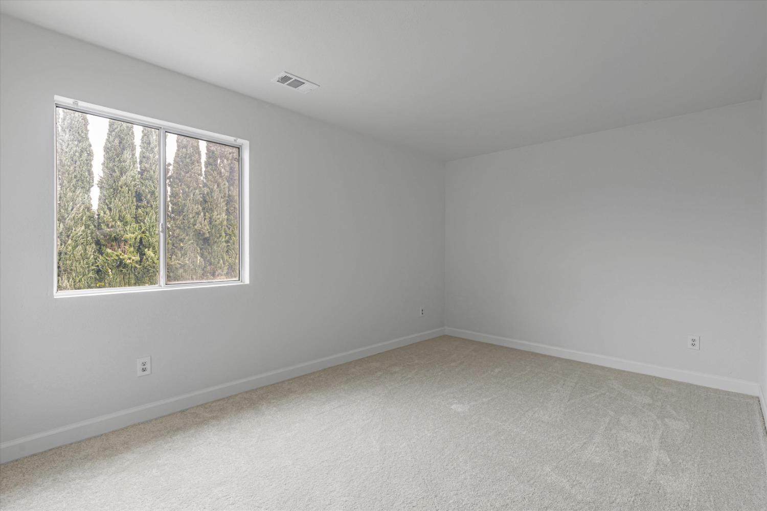 Detail Gallery Image 26 of 38 For 1027 Boardwalk Dr, Stockton,  CA 95206 - 4 Beds | 2/1 Baths