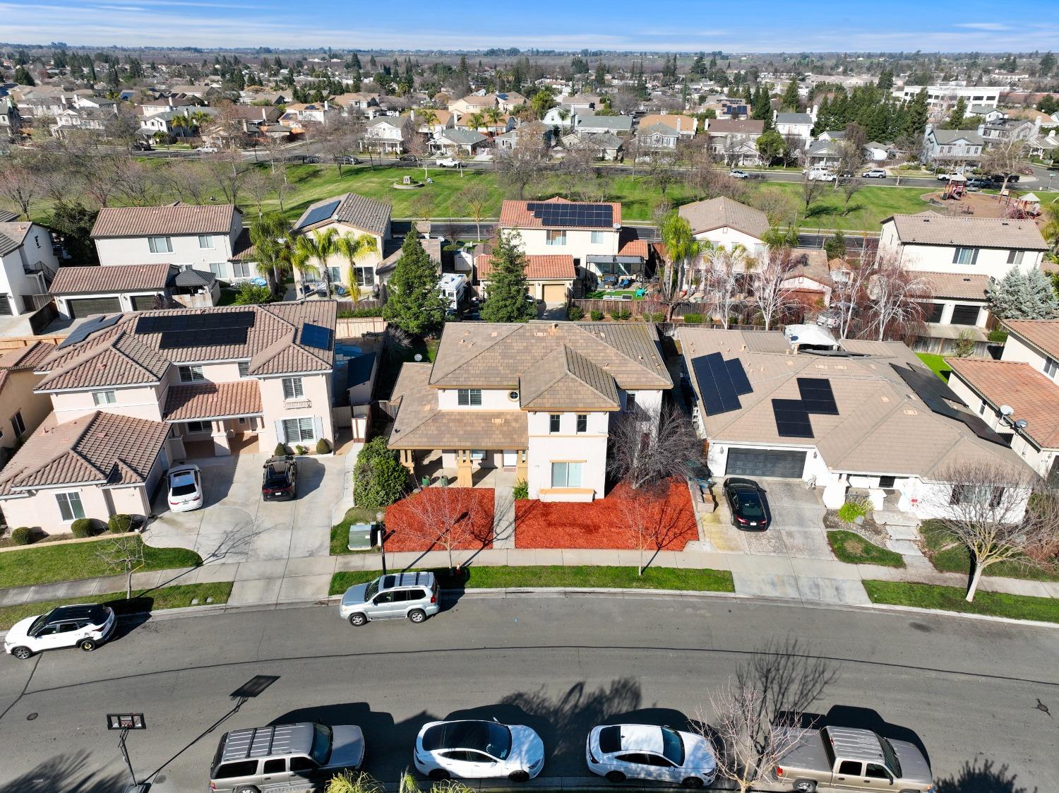 Detail Gallery Image 32 of 35 For 1736 Churchill Downs Cir, Oakdale,  CA 95361 - 4 Beds | 2/1 Baths