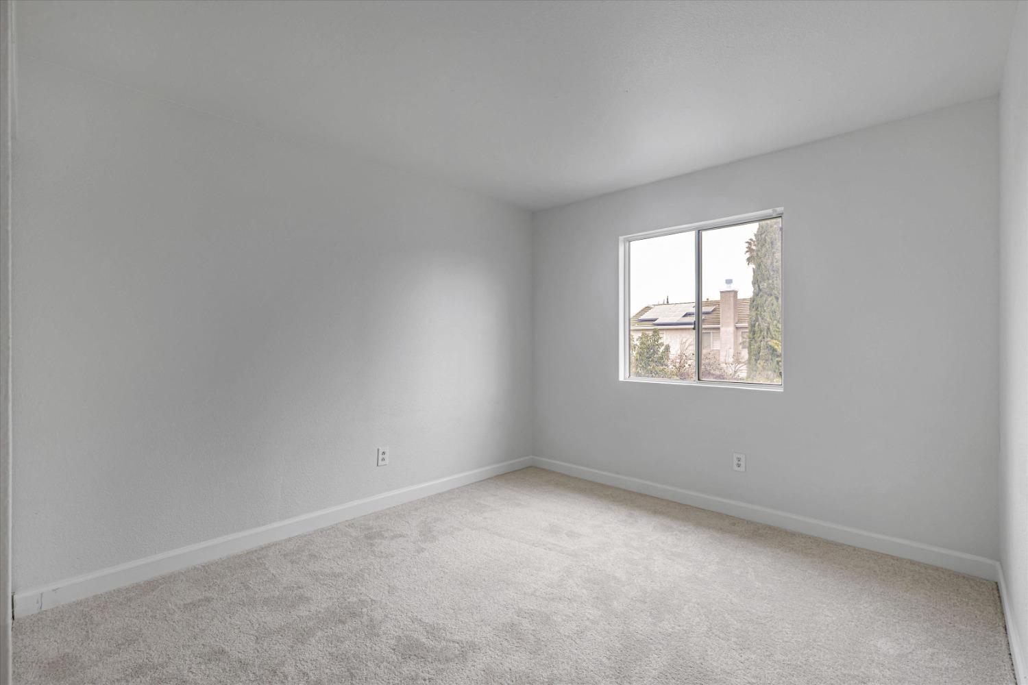 Detail Gallery Image 23 of 38 For 1027 Boardwalk Dr, Stockton,  CA 95206 - 4 Beds | 2/1 Baths