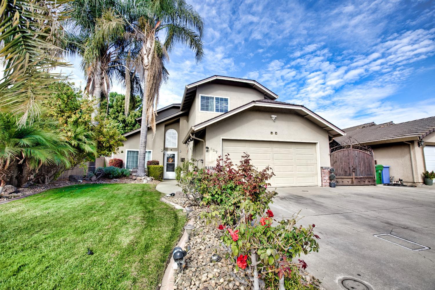 Detail Gallery Image 1 of 36 For 537 Kirst Dr, Woodbridge,  CA 95258 - 3 Beds | 2/1 Baths