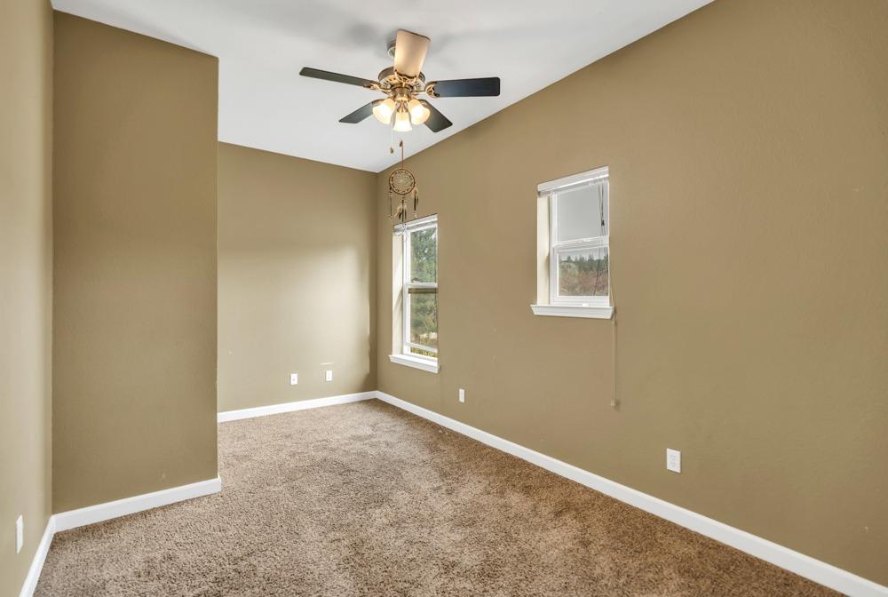 Detail Gallery Image 18 of 49 For 3064 Courtside Dr, Diamond Springs,  CA 95619 - 3 Beds | 2/1 Baths