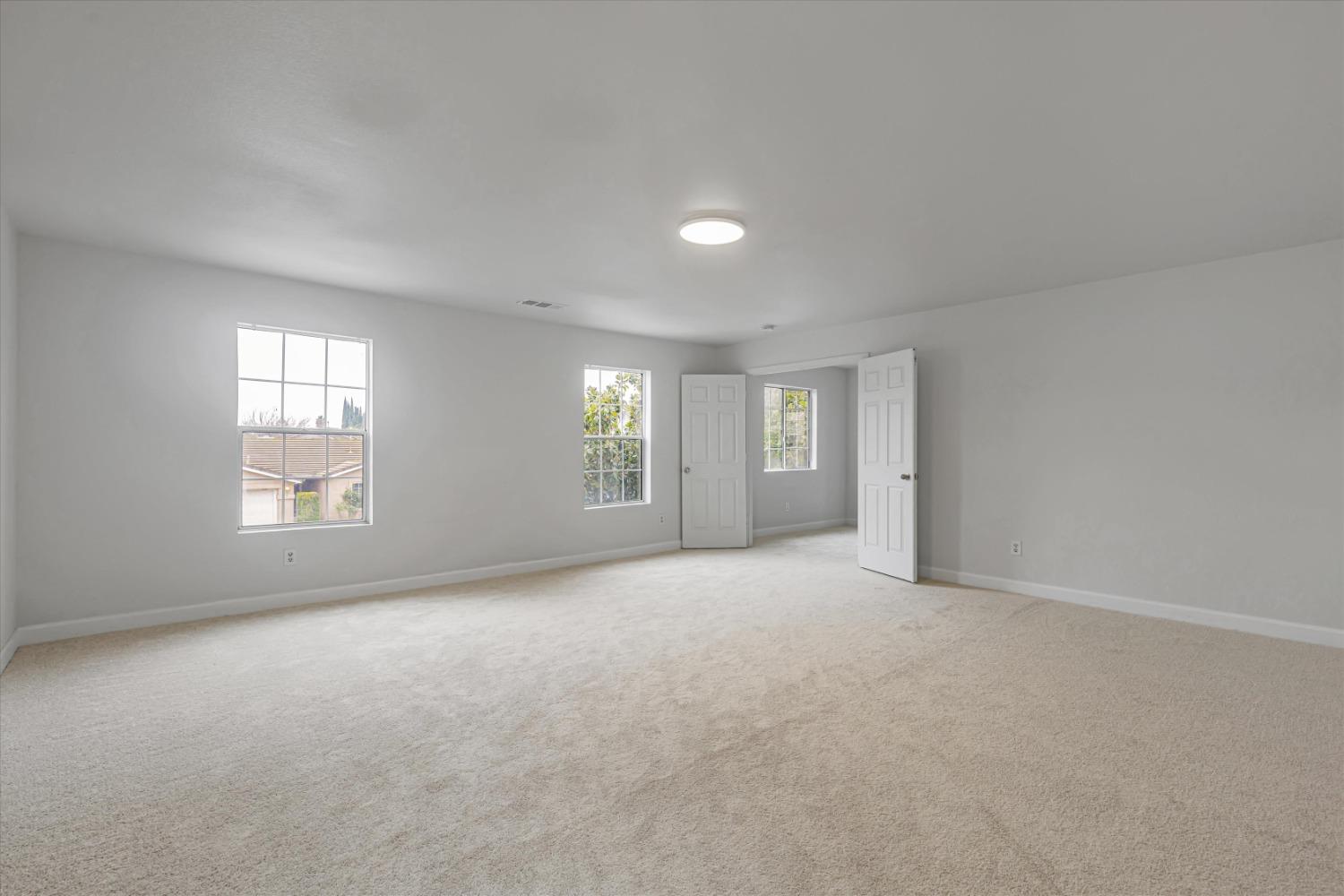 Detail Gallery Image 18 of 38 For 1027 Boardwalk Dr, Stockton,  CA 95206 - 4 Beds | 2/1 Baths