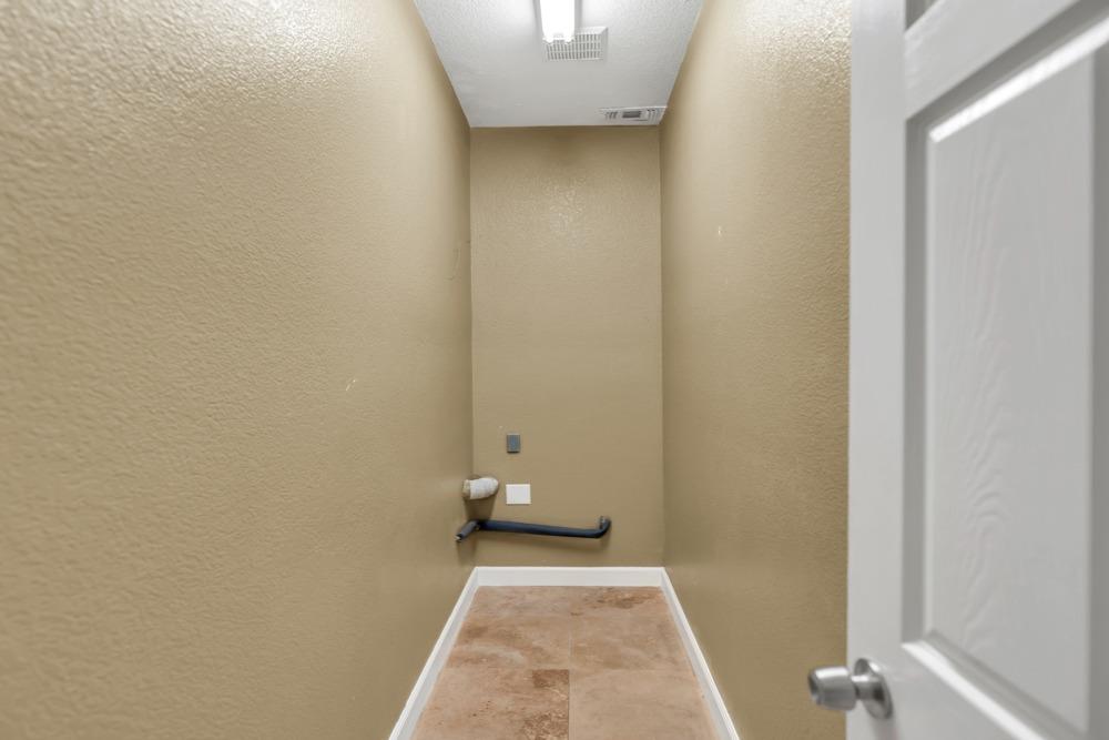 Detail Gallery Image 25 of 49 For 3064 Courtside Dr, Diamond Springs,  CA 95619 - 3 Beds | 2/1 Baths