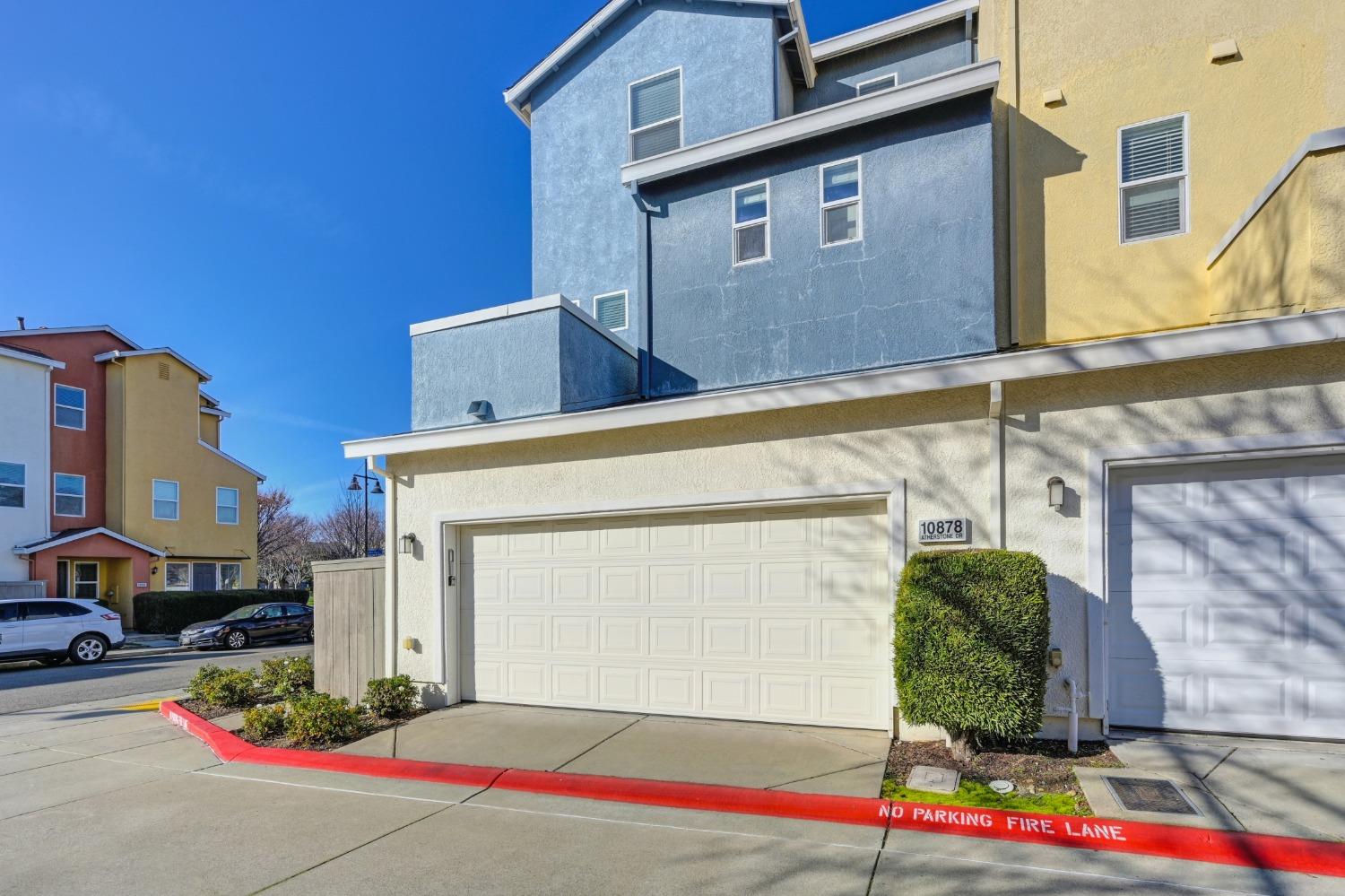 Detail Gallery Image 51 of 56 For 10878 Atherstone Dr, Rancho Cordova,  CA 95670 - 2 Beds | 2/2 Baths