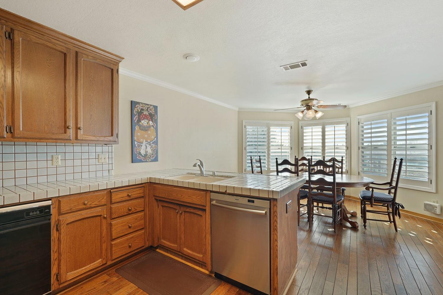 Detail Gallery Image 46 of 89 For 3864 Fourteen Mile Dr, Stockton,  CA 95219 - 4 Beds | 3/2 Baths