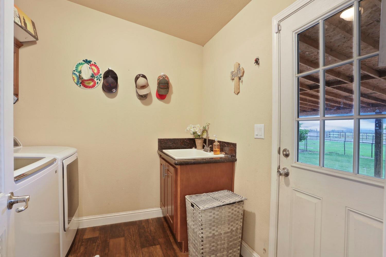 Detail Gallery Image 32 of 96 For 18370 Atkins Rd, Lodi,  CA 95240 - 3 Beds | 2 Baths