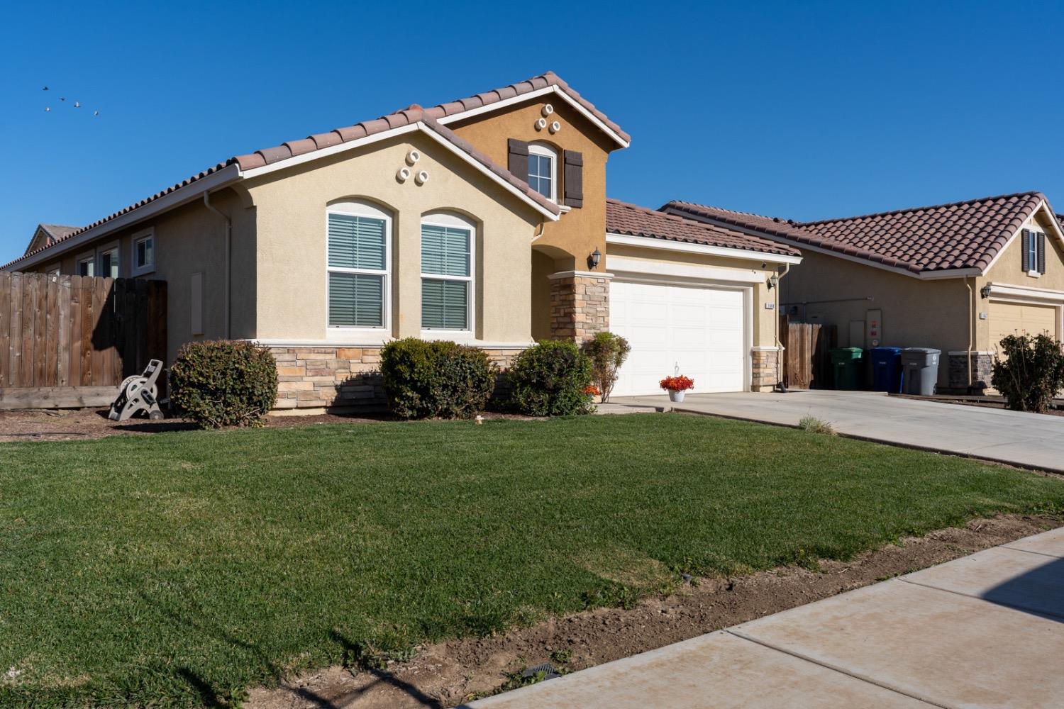 Dodder Drive, Los Banos, California image 2