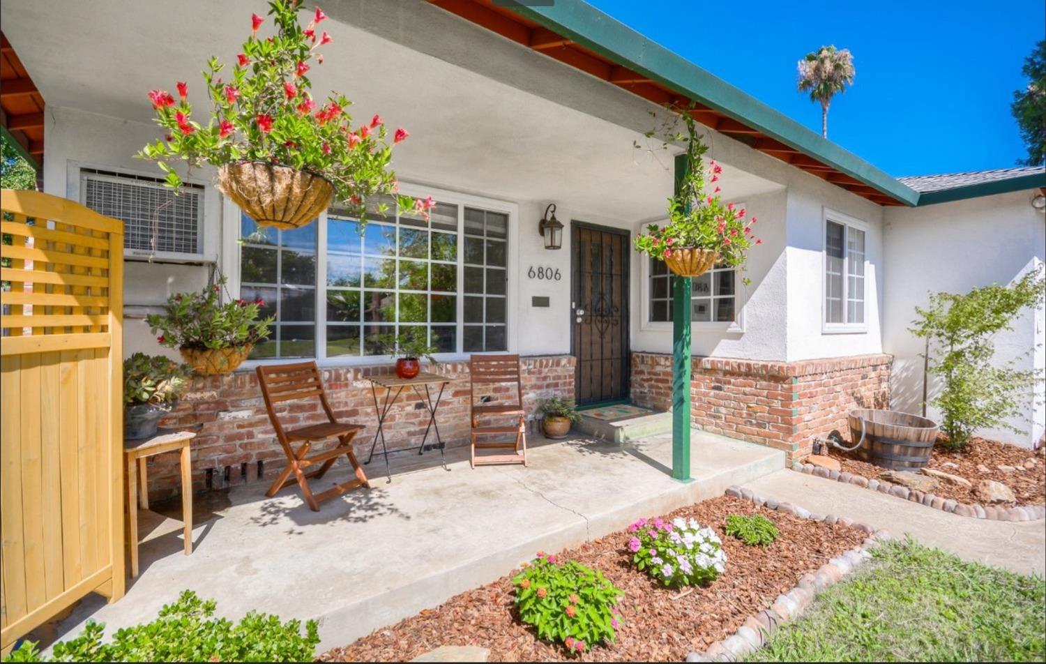 Detail Gallery Image 1 of 1 For 6806 Bender Ct, Sacramento,  CA 95820 - 3 Beds | 1/1 Baths