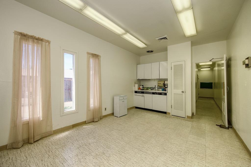 Detail Gallery Image 28 of 42 For 9410 Locust St, Knights Landing,  CA 95645 - – Beds | – Baths