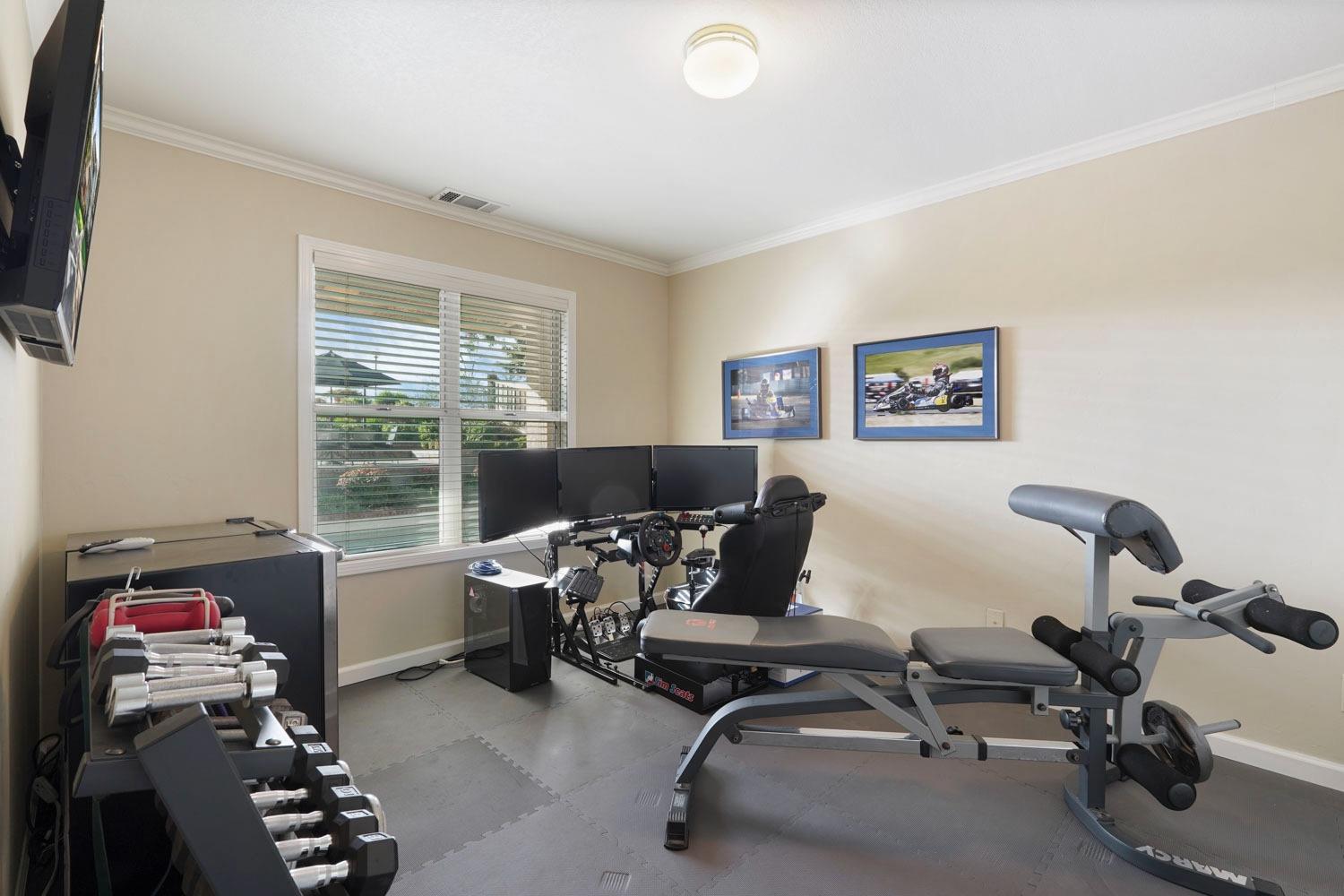 Detail Gallery Image 15 of 89 For 3864 Fourteen Mile Dr, Stockton,  CA 95219 - 4 Beds | 3/2 Baths
