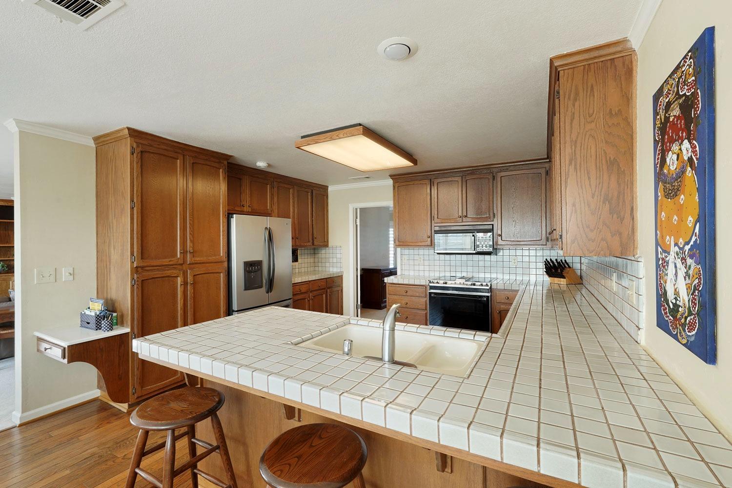 Detail Gallery Image 50 of 89 For 3864 Fourteen Mile Dr, Stockton,  CA 95219 - 4 Beds | 3/2 Baths