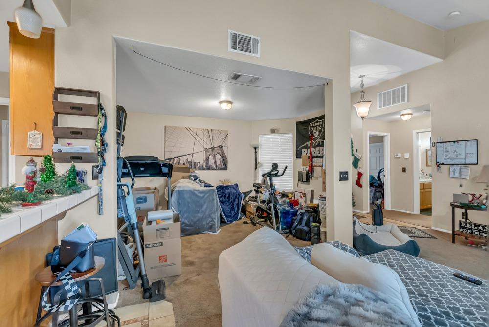 Detail Gallery Image 13 of 47 For 290 Idlewild Dr, Lodi,  CA 95240 - 3 Beds | 2 Baths