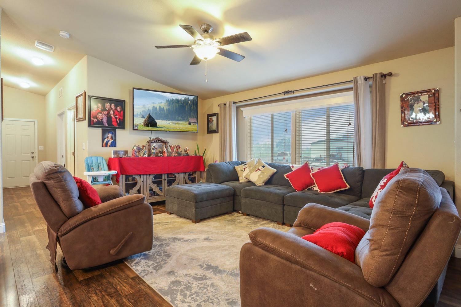 Detail Gallery Image 14 of 96 For 18370 Atkins Rd, Lodi,  CA 95240 - 3 Beds | 2 Baths