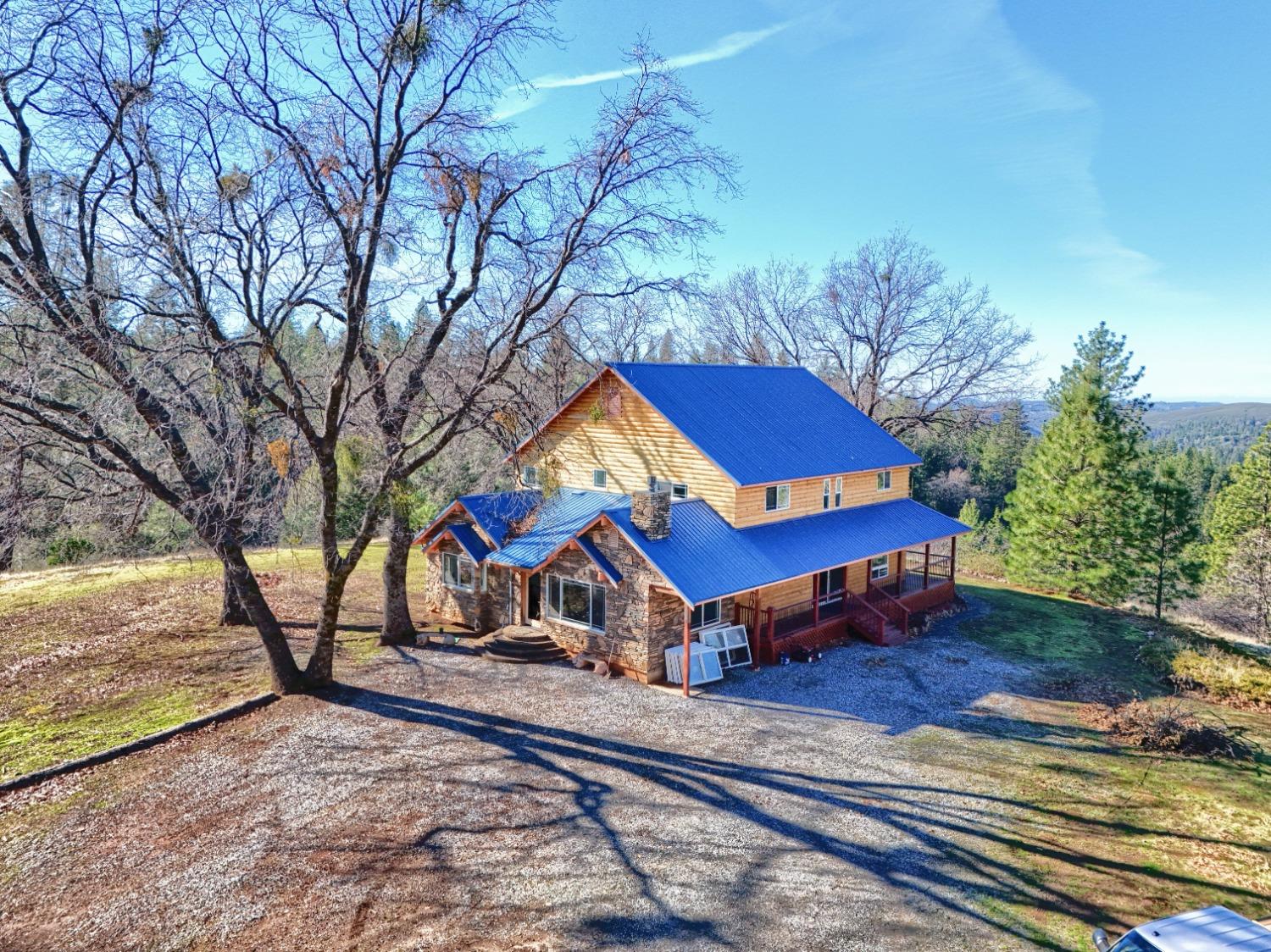 Detail Gallery Image 11 of 85 For 777 Morning Glory Rd, Mountain Ranch,  CA 95246 - 3 Beds | 3 Baths