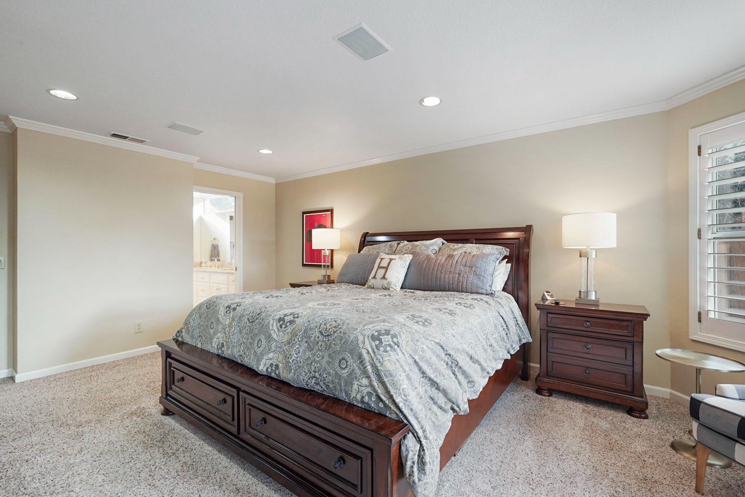 Detail Gallery Image 22 of 89 For 3864 Fourteen Mile Dr, Stockton,  CA 95219 - 4 Beds | 3/2 Baths