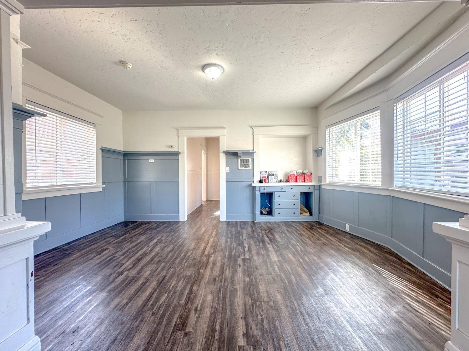 Detail Gallery Image 9 of 22 For 240 E Jefferson St, Stockton,  CA 95206 - 3 Beds | 1/1 Baths