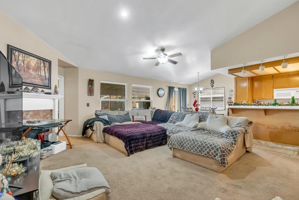 Detail Gallery Image 15 of 47 For 290 Idlewild Dr, Lodi,  CA 95240 - 3 Beds | 2 Baths