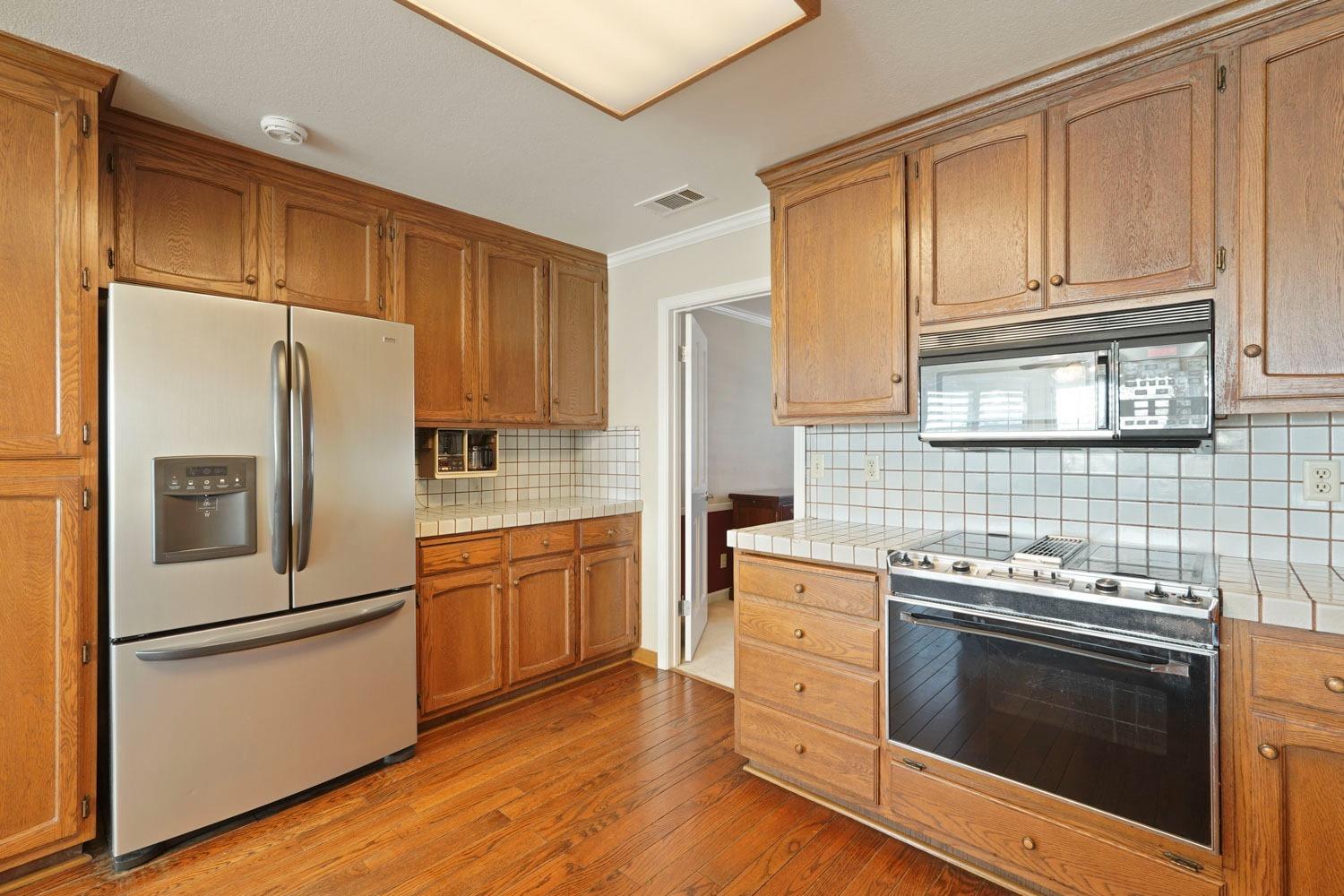 Detail Gallery Image 49 of 89 For 3864 Fourteen Mile Dr, Stockton,  CA 95219 - 4 Beds | 3/2 Baths