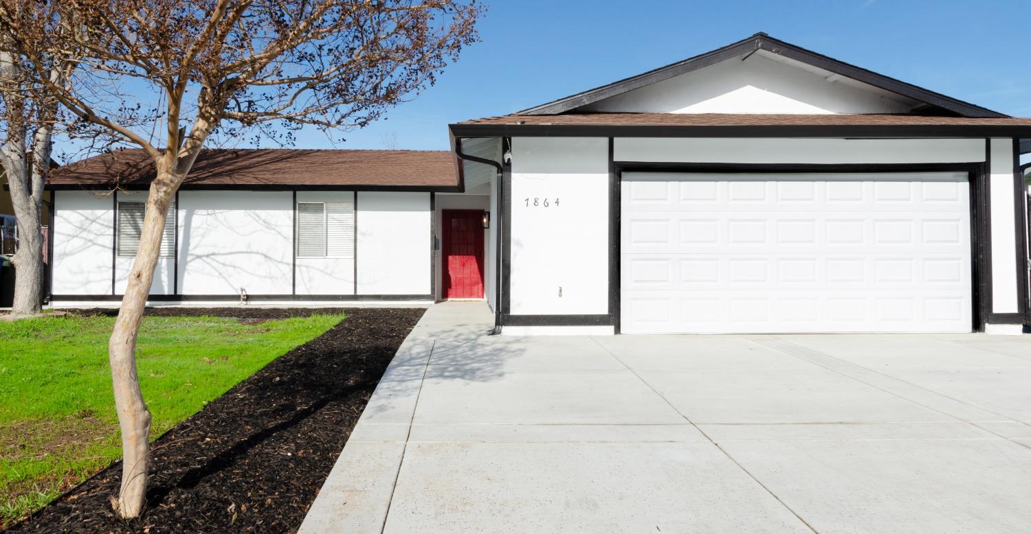 Detail Gallery Image 1 of 1 For 7864 Cedar Springs Way, Sacramento,  CA 95832 - 3 Beds | 1/1 Baths