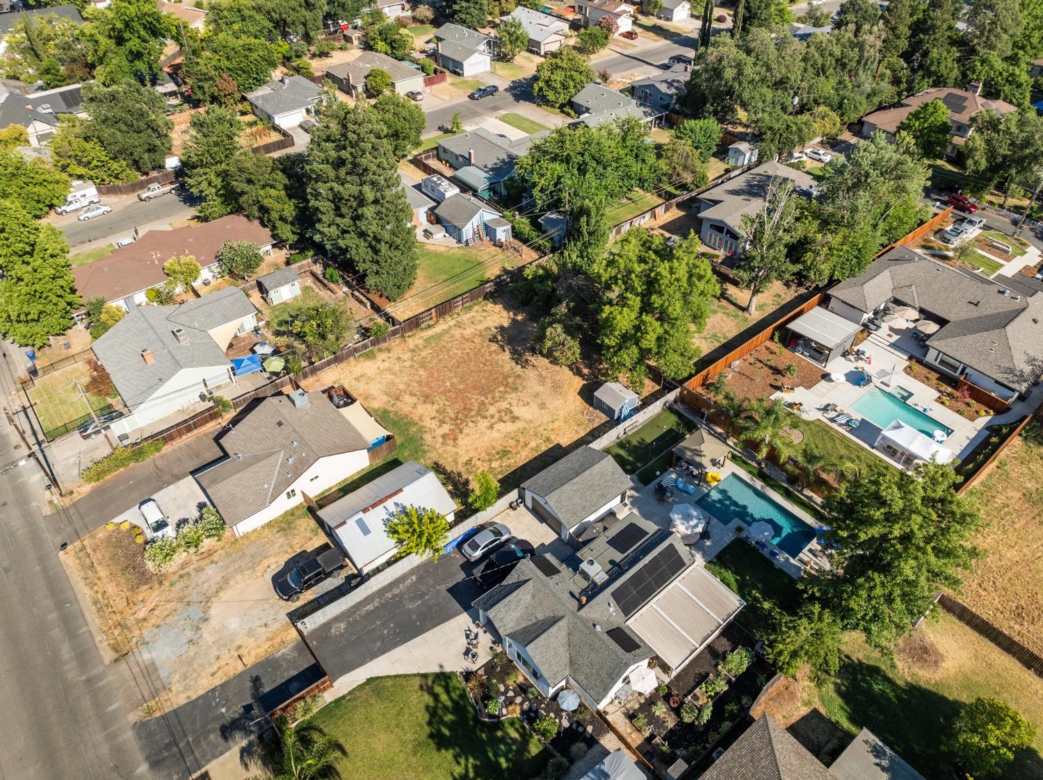 Grant Avenue, Carmichael, California image 3