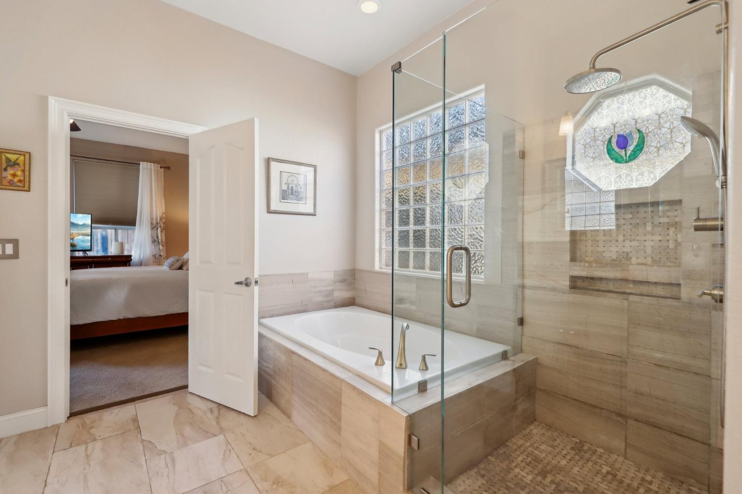 Crimson Ridge Way, Roseville, California image 33