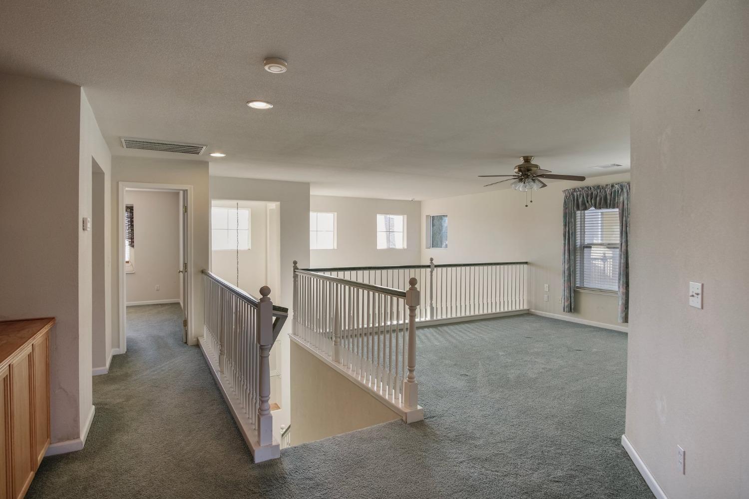 Detail Gallery Image 13 of 28 For 1407 Dylan Creek Dr, Patterson,  CA 95363 - 5 Beds | 2/1 Baths