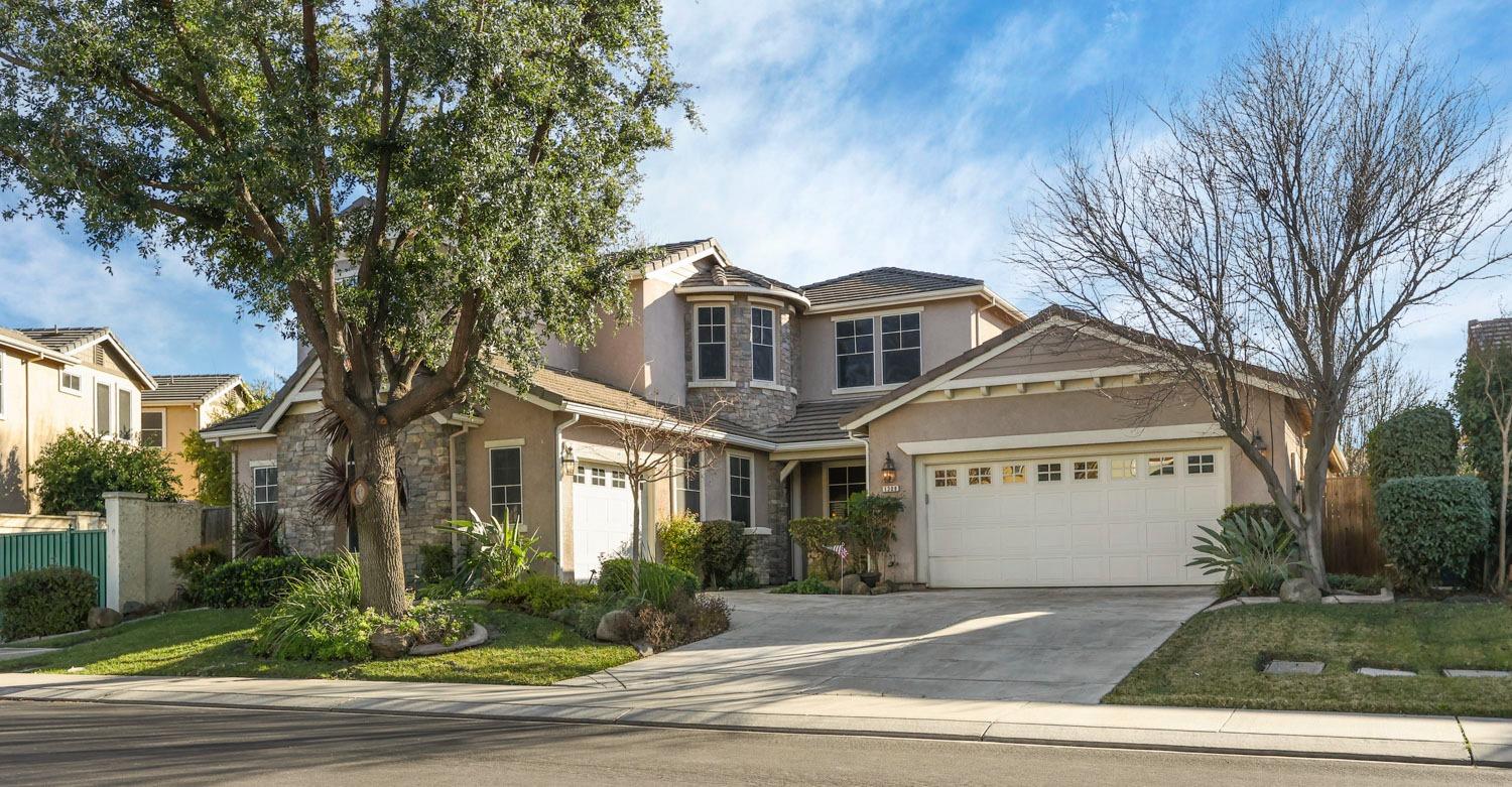 Detail Gallery Image 1 of 62 For 1308 Horizon Ln, Patterson,  CA 95363 - 4 Beds | 4 Baths