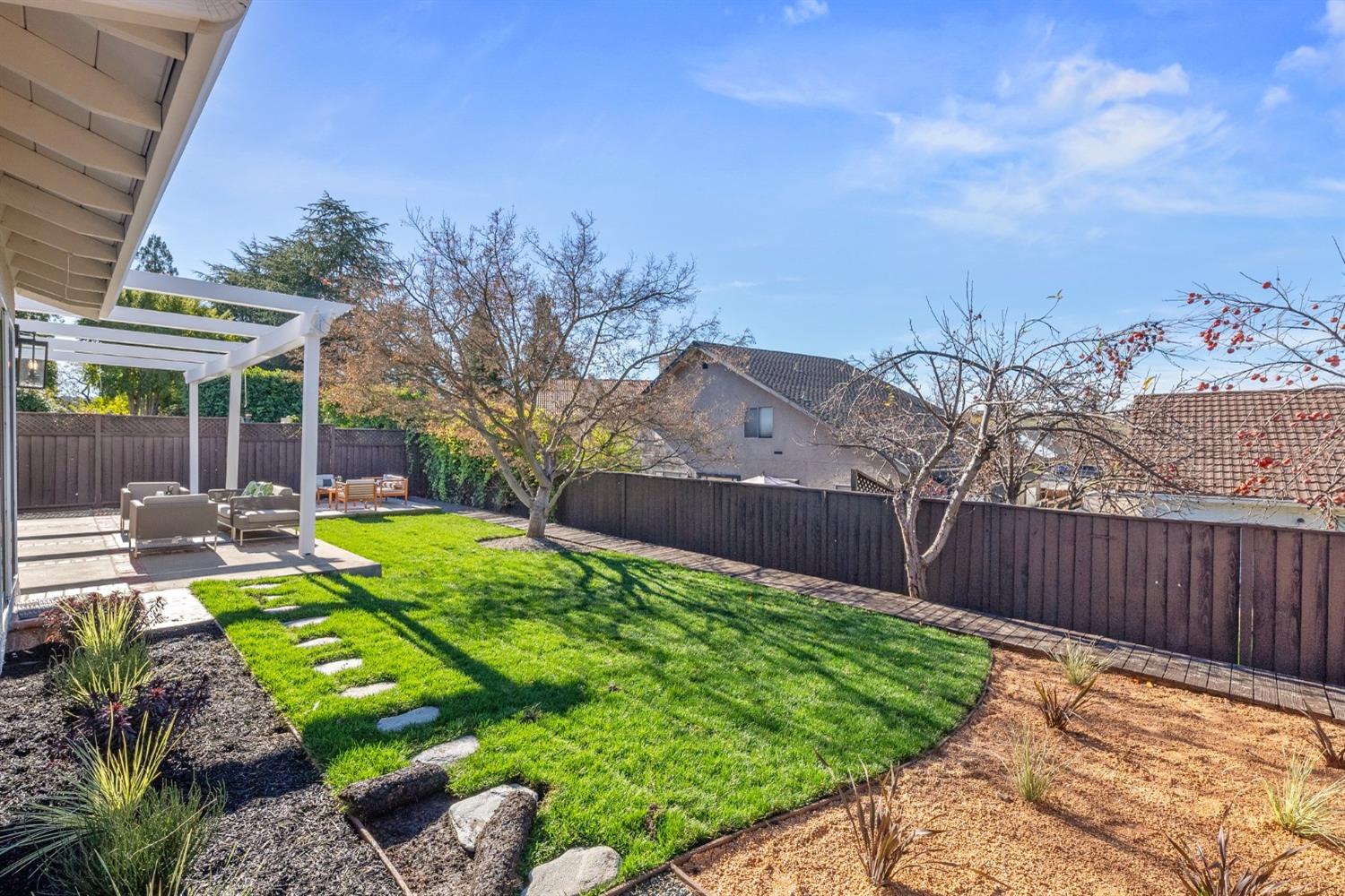 Detail Gallery Image 39 of 44 For 5305 Creek Estates, San Jose,  CA 95135 - 4 Beds | 2 Baths