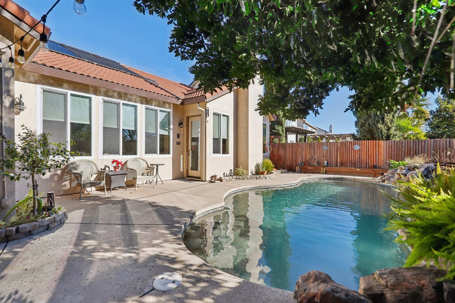 Crimson Ridge Way, Roseville, California image 35