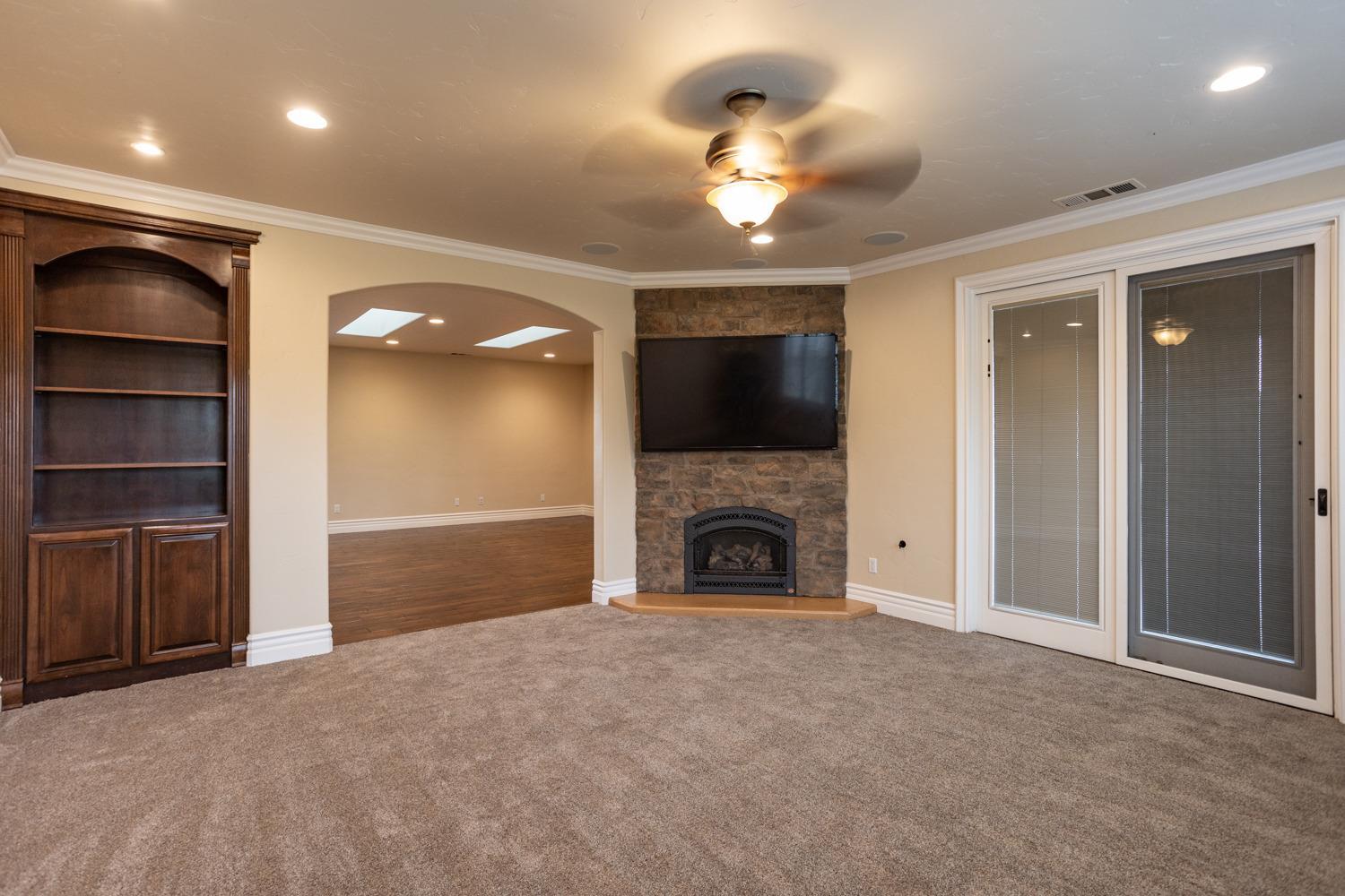 Detail Gallery Image 65 of 66 For 10107 N Oaks Ct, Oakdale,  CA 95361 - 5 Beds | 5/2 Baths