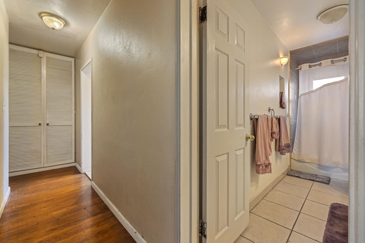 Detail Gallery Image 18 of 30 For 1317 Oakwood Dr, Modesto,  CA 95350 - 3 Beds | 2 Baths