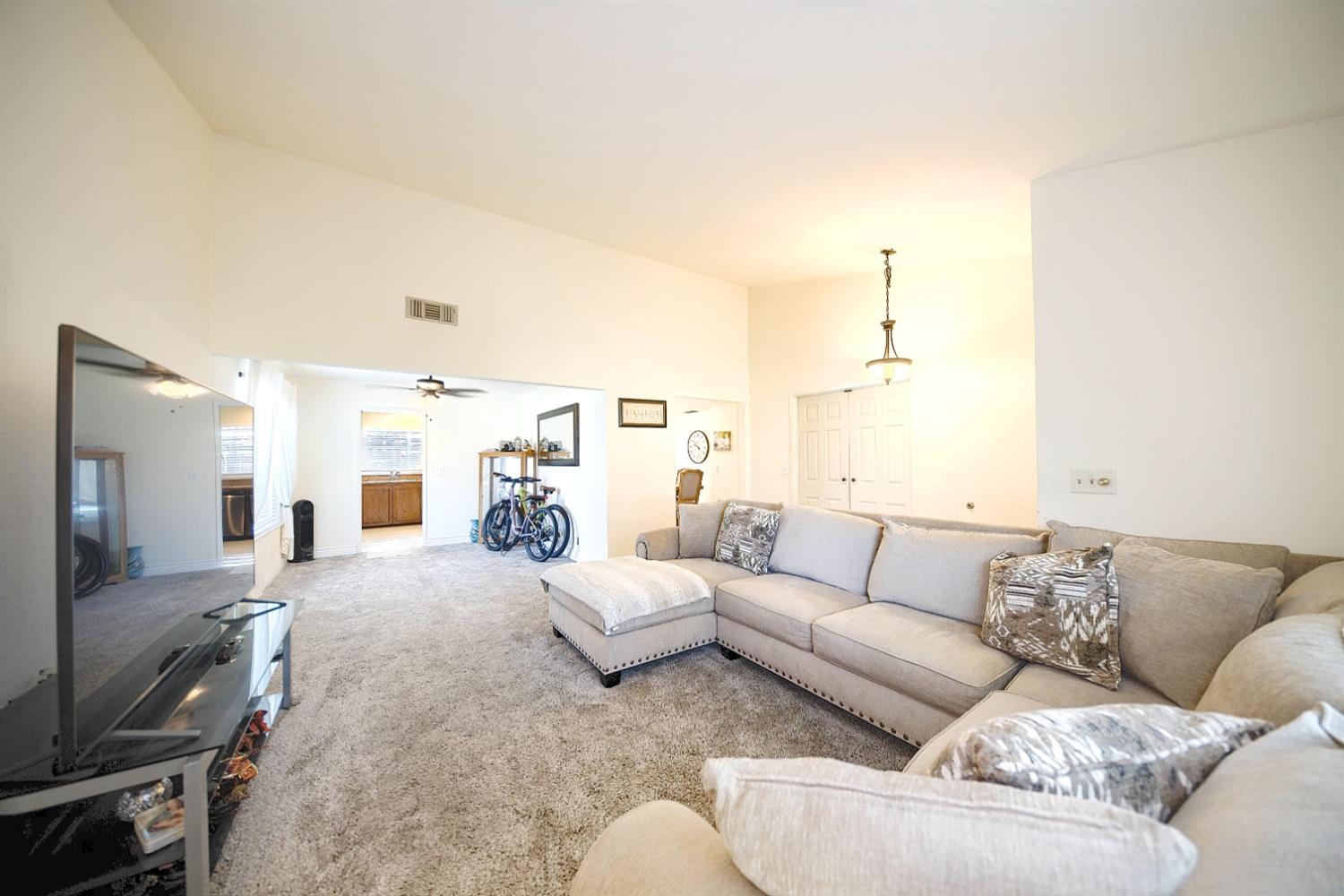 Detail Gallery Image 26 of 79 For 660 Centre Court Dr, Tracy,  CA 95376 - 3 Beds | 2 Baths
