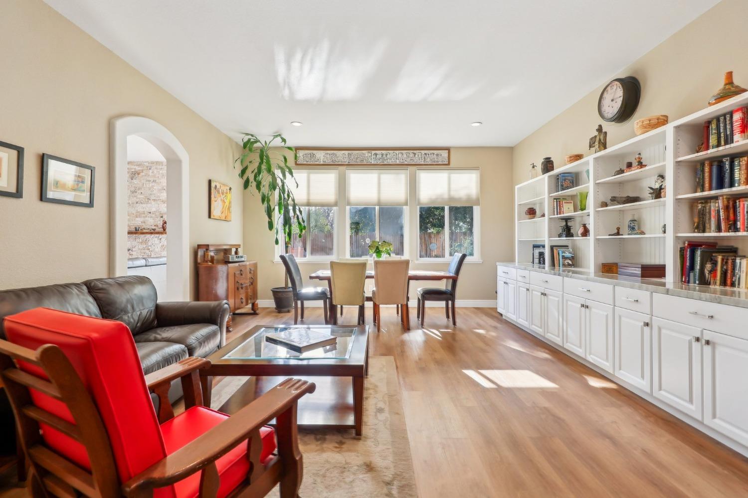 Crimson Ridge Way, Roseville, California image 7
