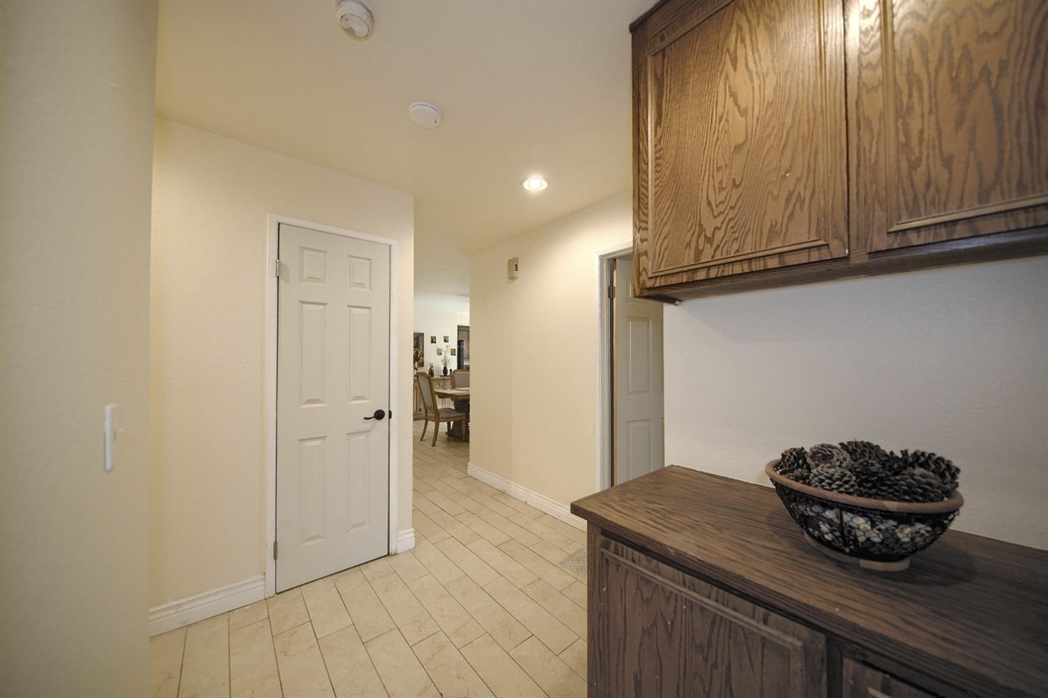 Detail Gallery Image 45 of 79 For 660 Centre Court Dr, Tracy,  CA 95376 - 3 Beds | 2 Baths