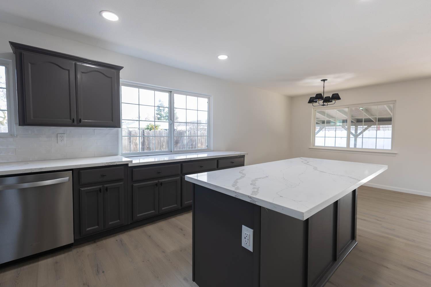 Detail Gallery Image 21 of 38 For 2260 Fiesta Ct, Atwater,  CA 95301 - 4 Beds | 2 Baths