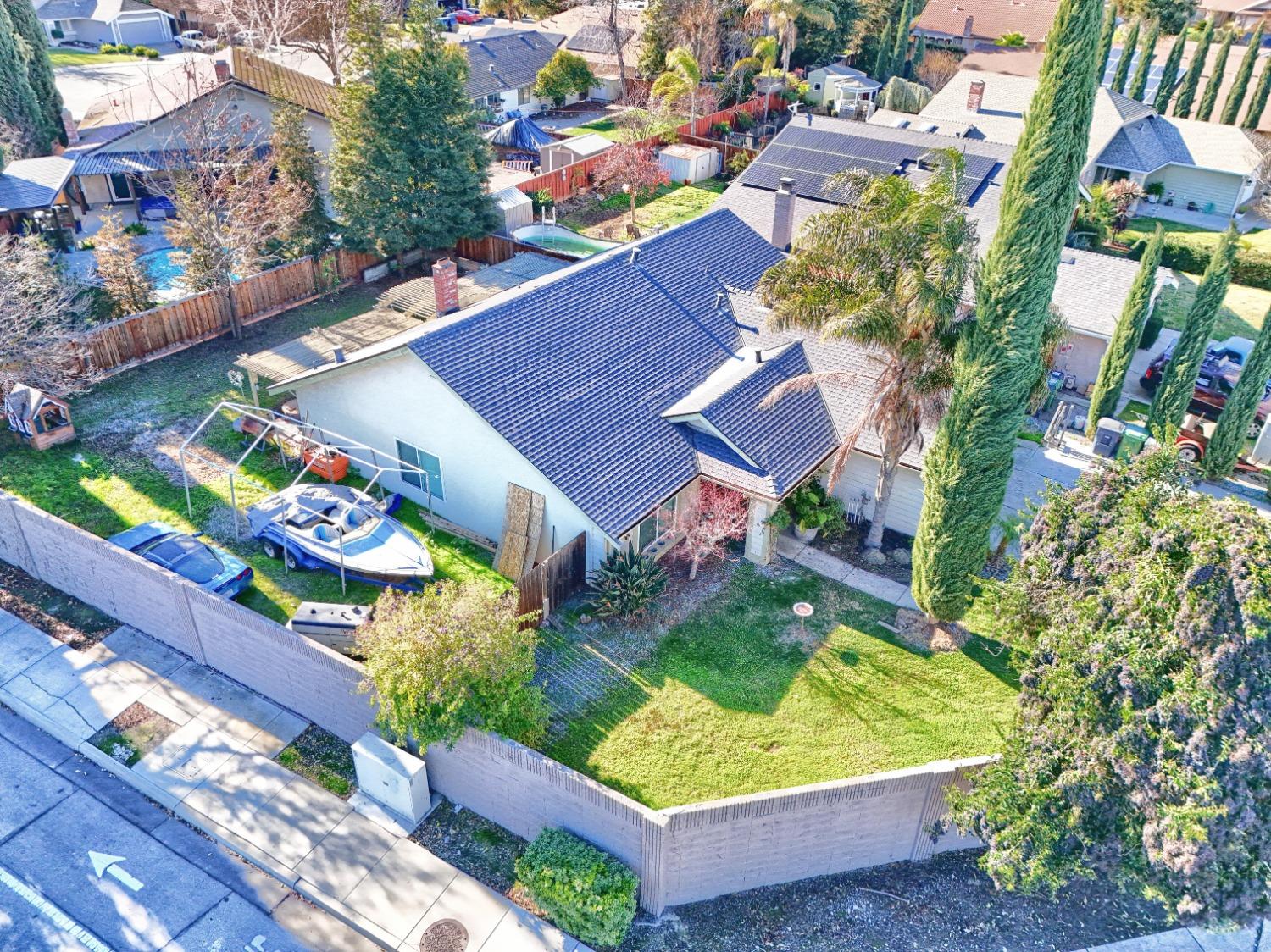 Detail Gallery Image 8 of 79 For 660 Centre Court Dr, Tracy,  CA 95376 - 3 Beds | 2 Baths